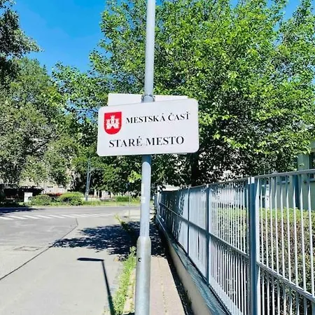 Apartman Blizko Downtown Od Berg&bauman Appartement *